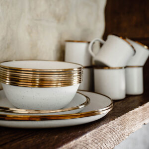Enamelware & Dine